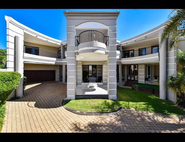 5 BEDROOM HOUSE FOR SALE IN BRYANSTON